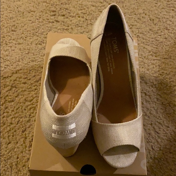 Toms Shoes - TOMS Stella Natural Yarn Dye Wedge